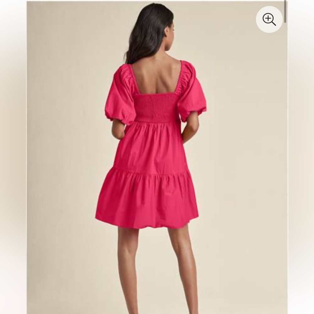 Short puff sleeve dress